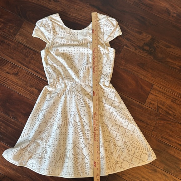 Anthropologie | White lace cap sleeve fit & flare dress - Picture 7 of 13